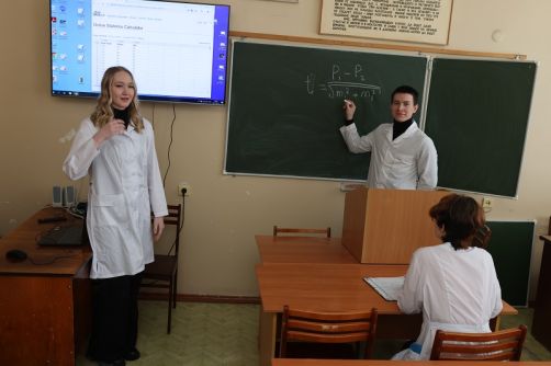 Студенты лечебного факультета